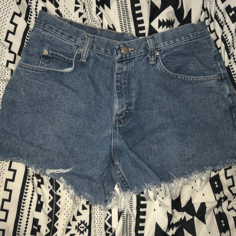 Vintage high waisted Wrangler shorts